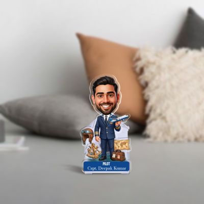 Personalized Pilot Bobblehead Caricature Standee Pilot Theme Desk Decor and Car Dashboard Accessory Battery Powered Moving Head Gift for Travelers, Pilots Airplane Lovers